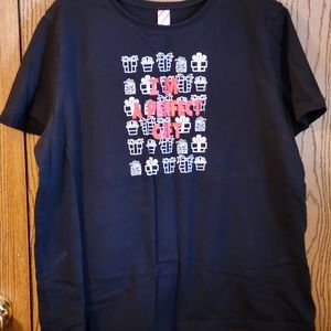 Black Christmas 🎄 T-shirt size XL 16/18